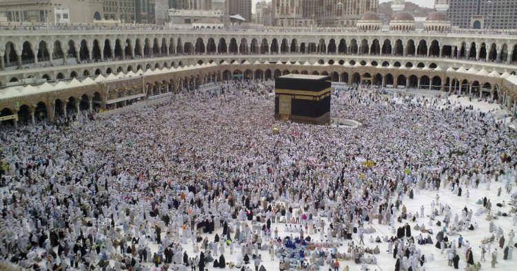 ހަނގުރާމައިގެ ސަބަބުންސޫދާނުގެ ހައްޖުވެރިން ތާށިވެފައި