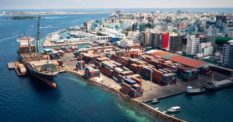 މިދިޔަ މަހު އެންމެ ގިނައިން މުދާ އެތެރެކުރީ އިންޑިޔާ އަދި އޮމާން އިން