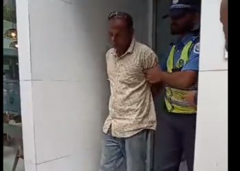 މާބަނޑު ބުޅަލަކަށް ވަޅި ހަރާ މަރާލި މީހާ ހައްޔަރުކޮށްފި