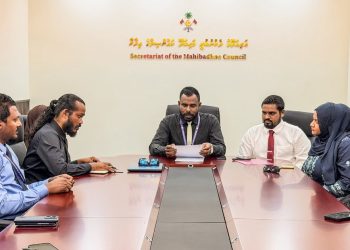 އަމިއްލަ މެމްބަރު ގެ ސަބަބުން މަހިނބަދޫ ކައުންސިލު ހުއްޓުމަކަށް!
